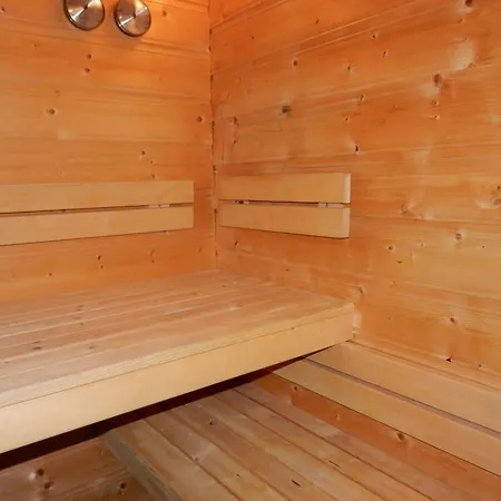 Σαλέ Fabulous Mountain View Chalet With Sauna In